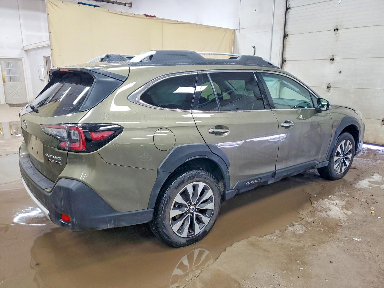 2025 SUBARU OUTBACK TOURING photo 3
