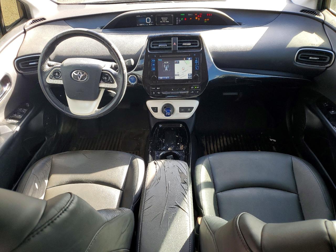 2017 TOYOTA PRIUS photo 15