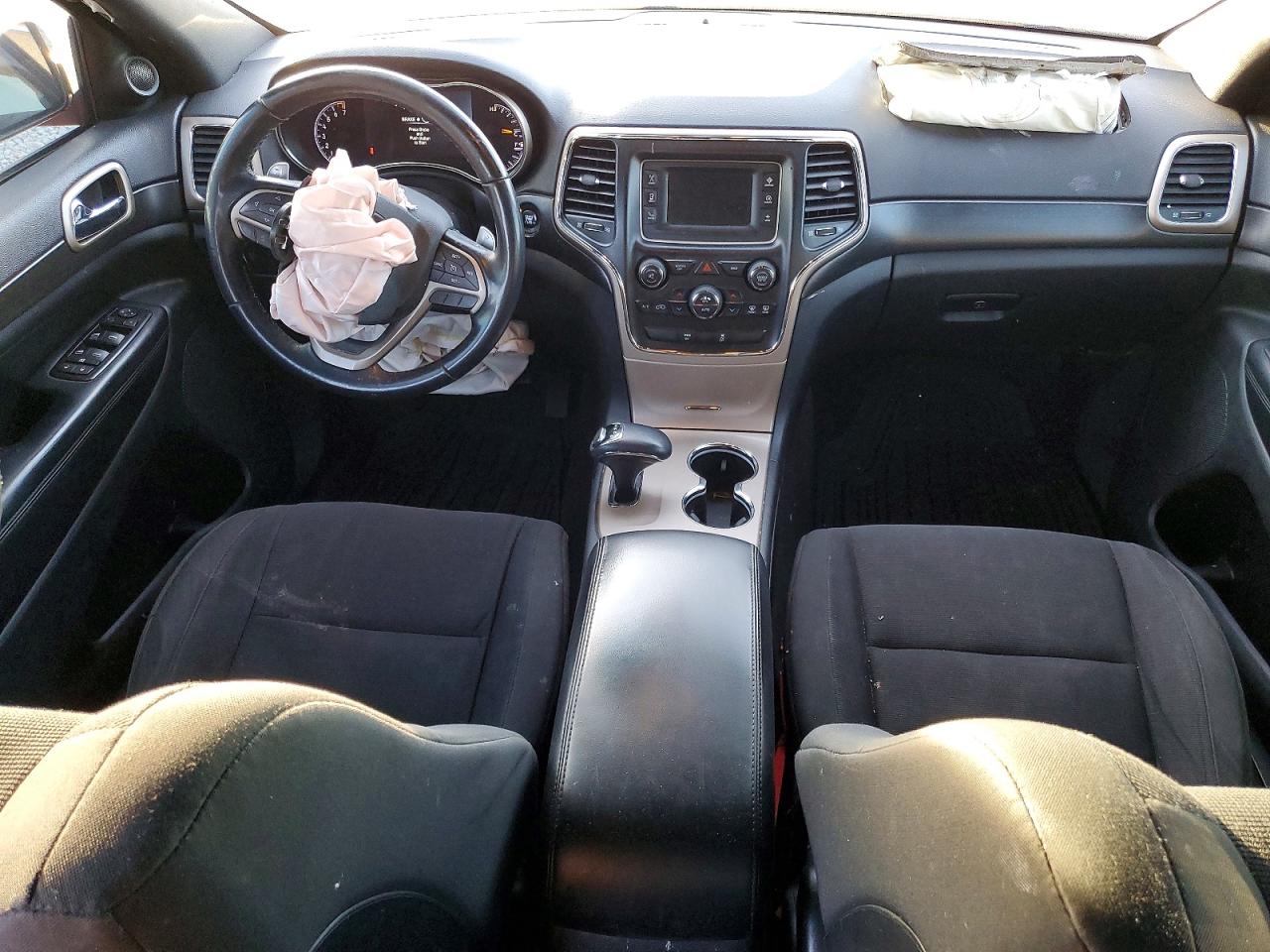 2015 JEEP GRAND CHEROKEE LAREDO photo 8