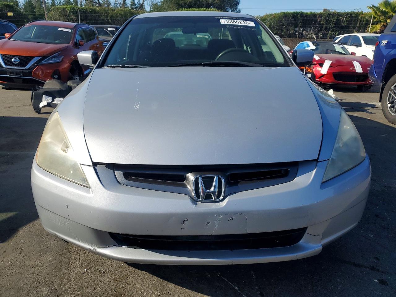2004 HONDA ACCORD LX photo 5