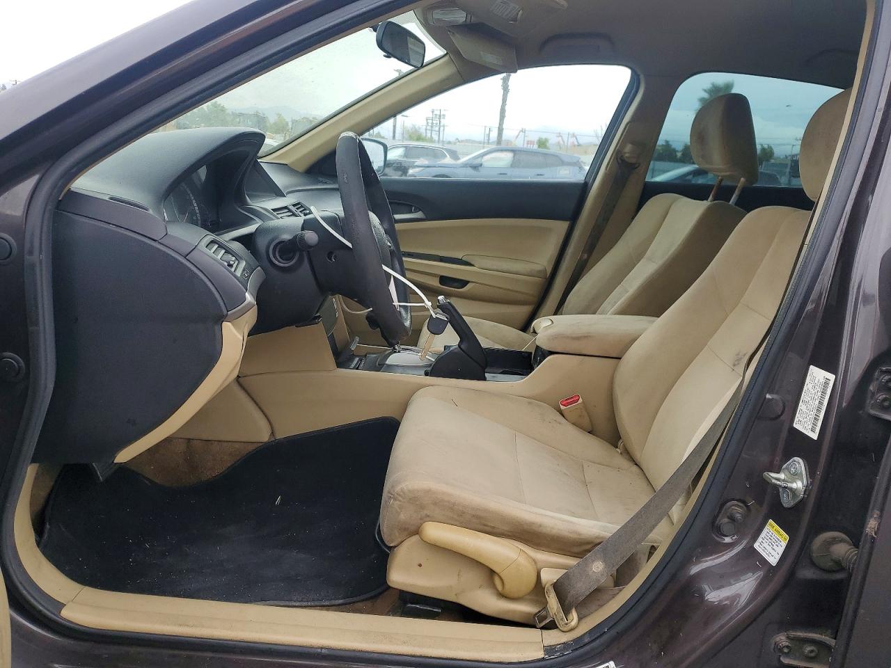 2012 HONDA ACCORD LX photo 19