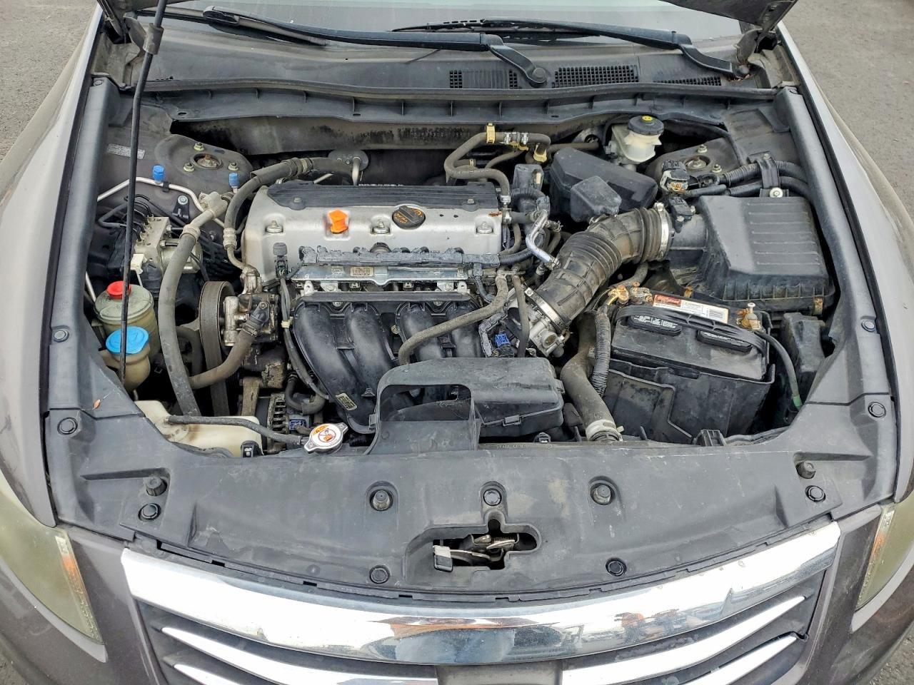 2012 HONDA ACCORD LX photo 31