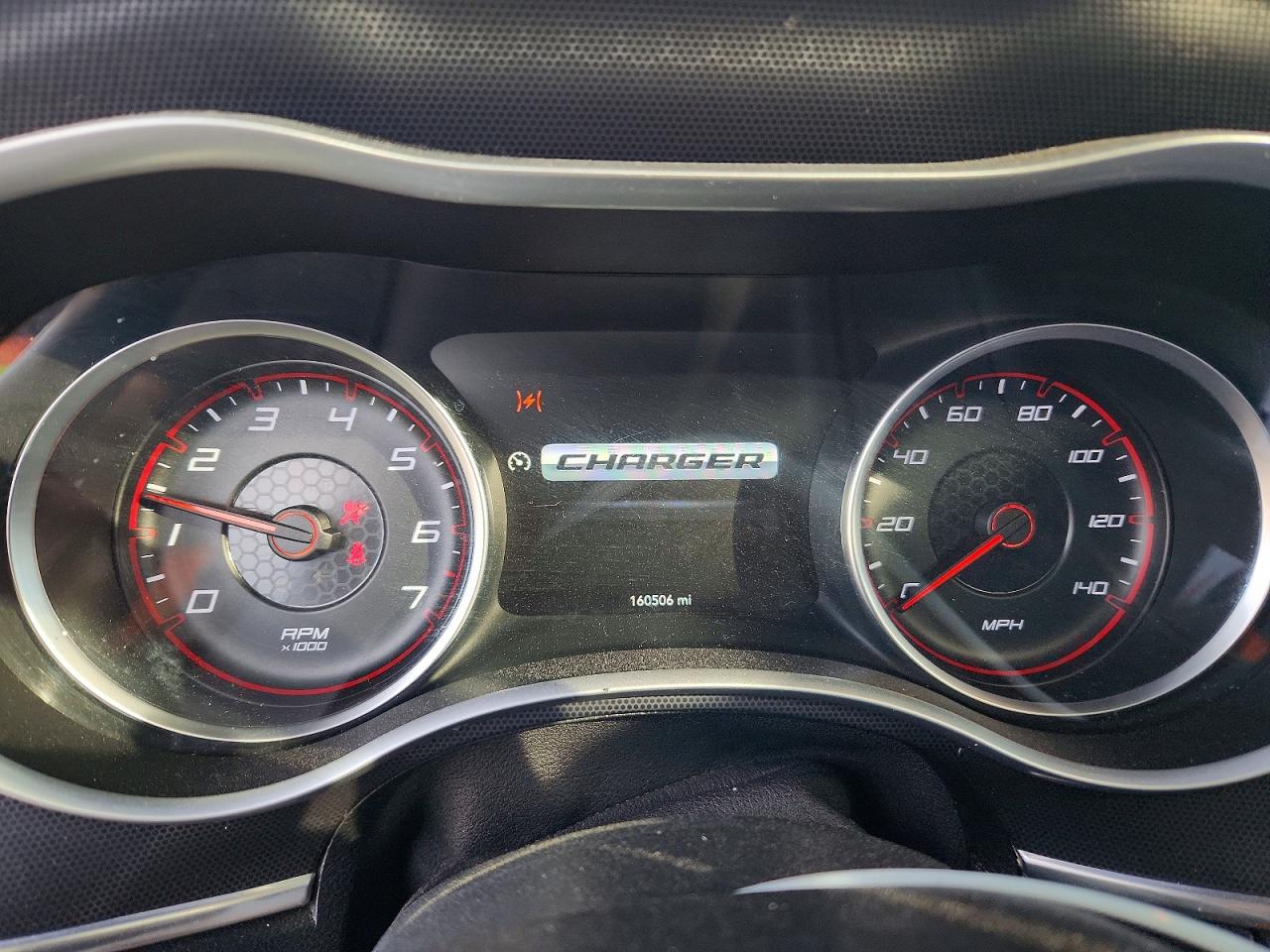 2015 DODGE CHARGER SXT photo 17