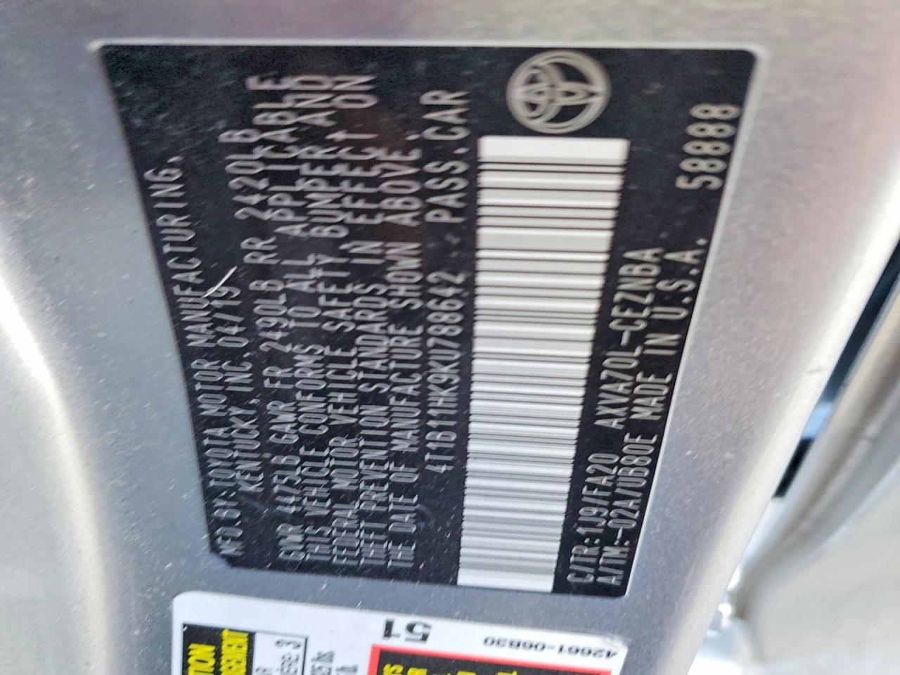 2019 TOYOTA CAMRY L photo 12