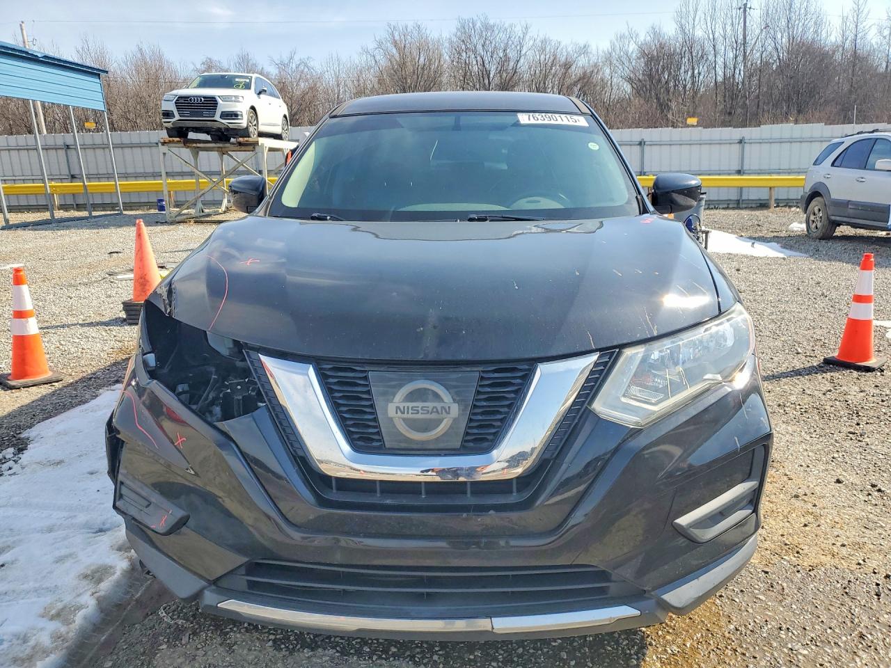 2017 NISSAN ROGUE S photo 5