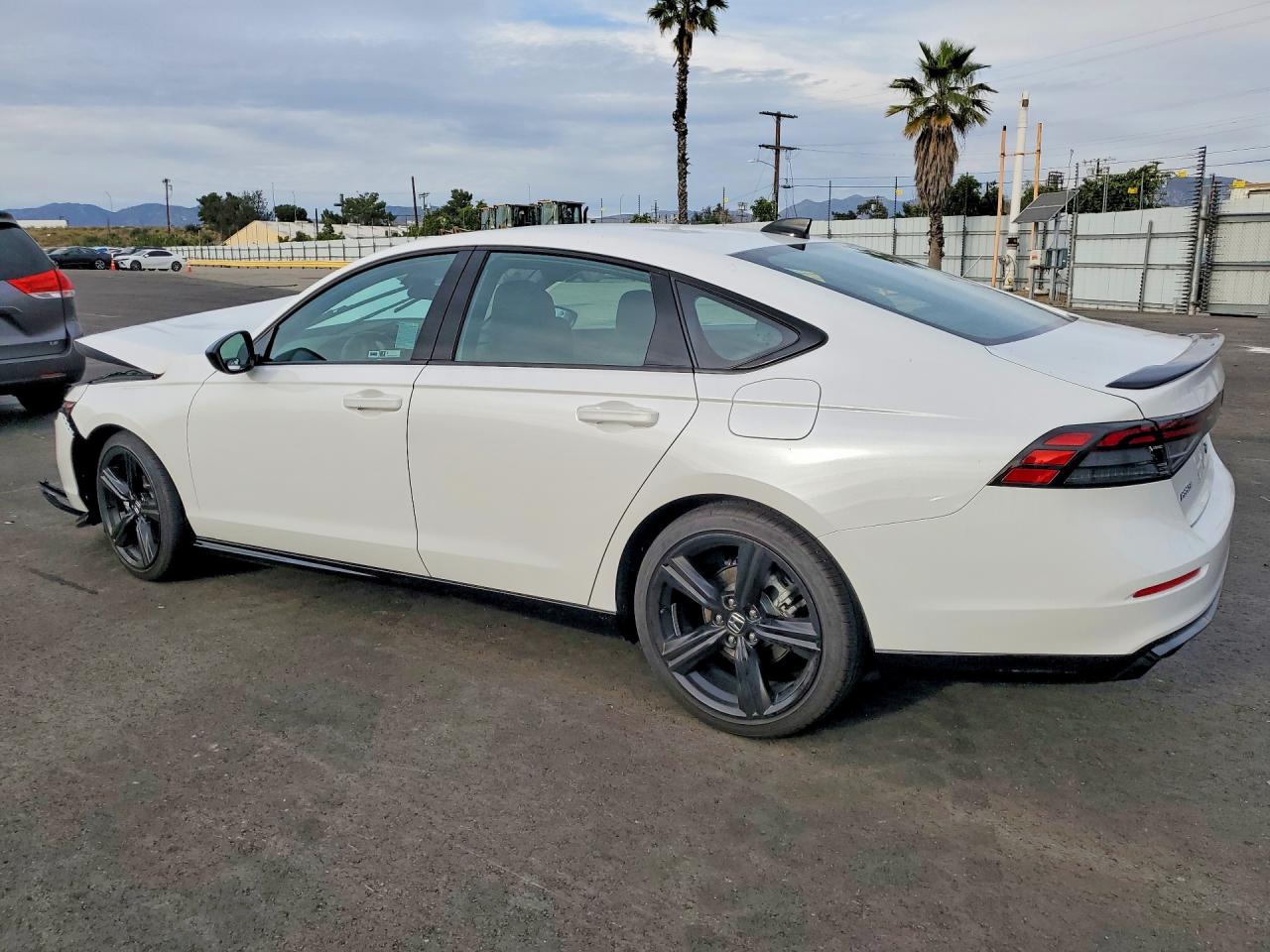 2025 HONDA ACCORD HYBRID SPORT-L photo 3