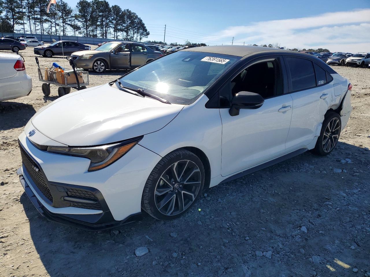 2022 TOYOTA COROLLA