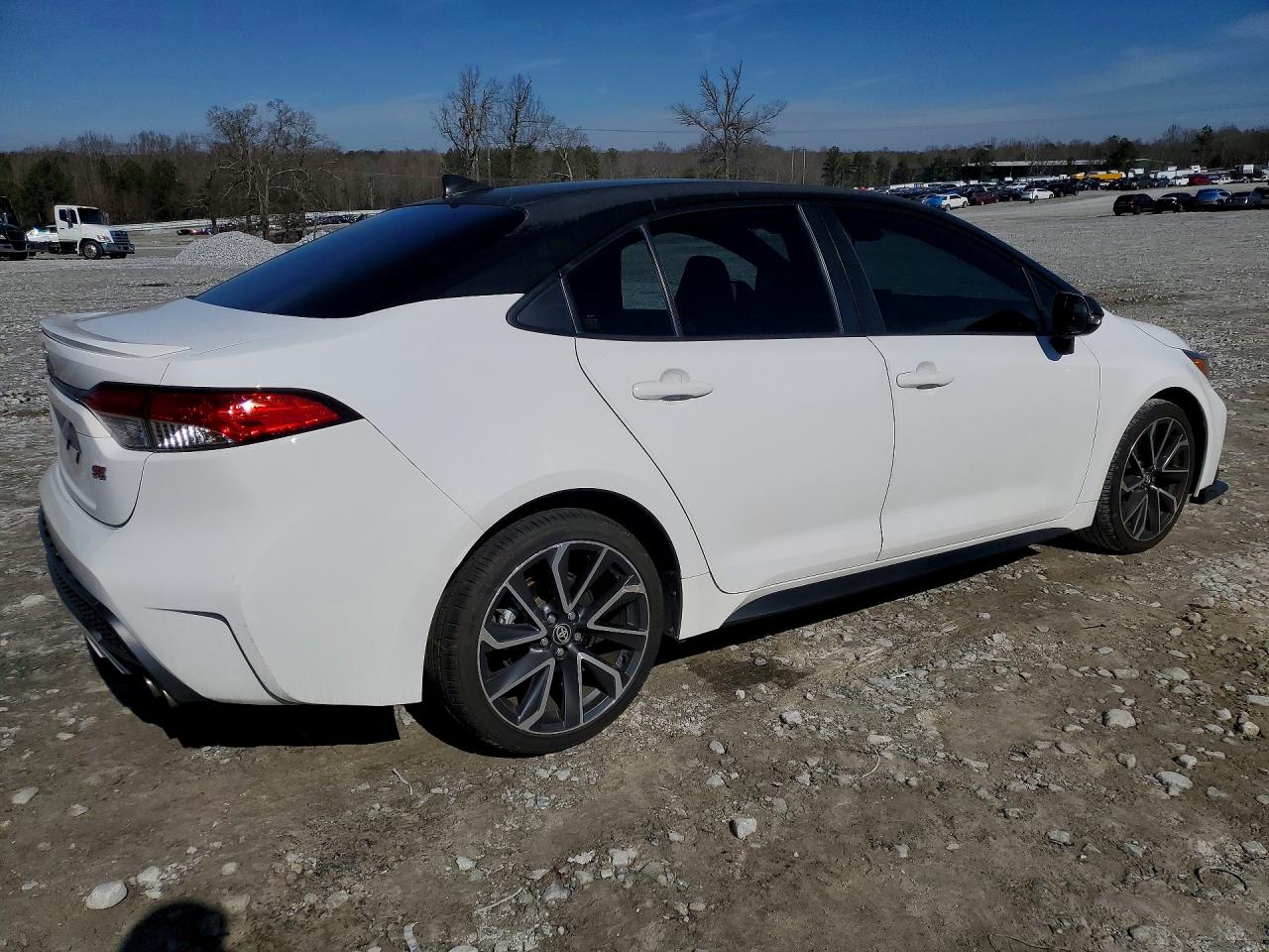 2022 TOYOTA COROLLA SE photo 5