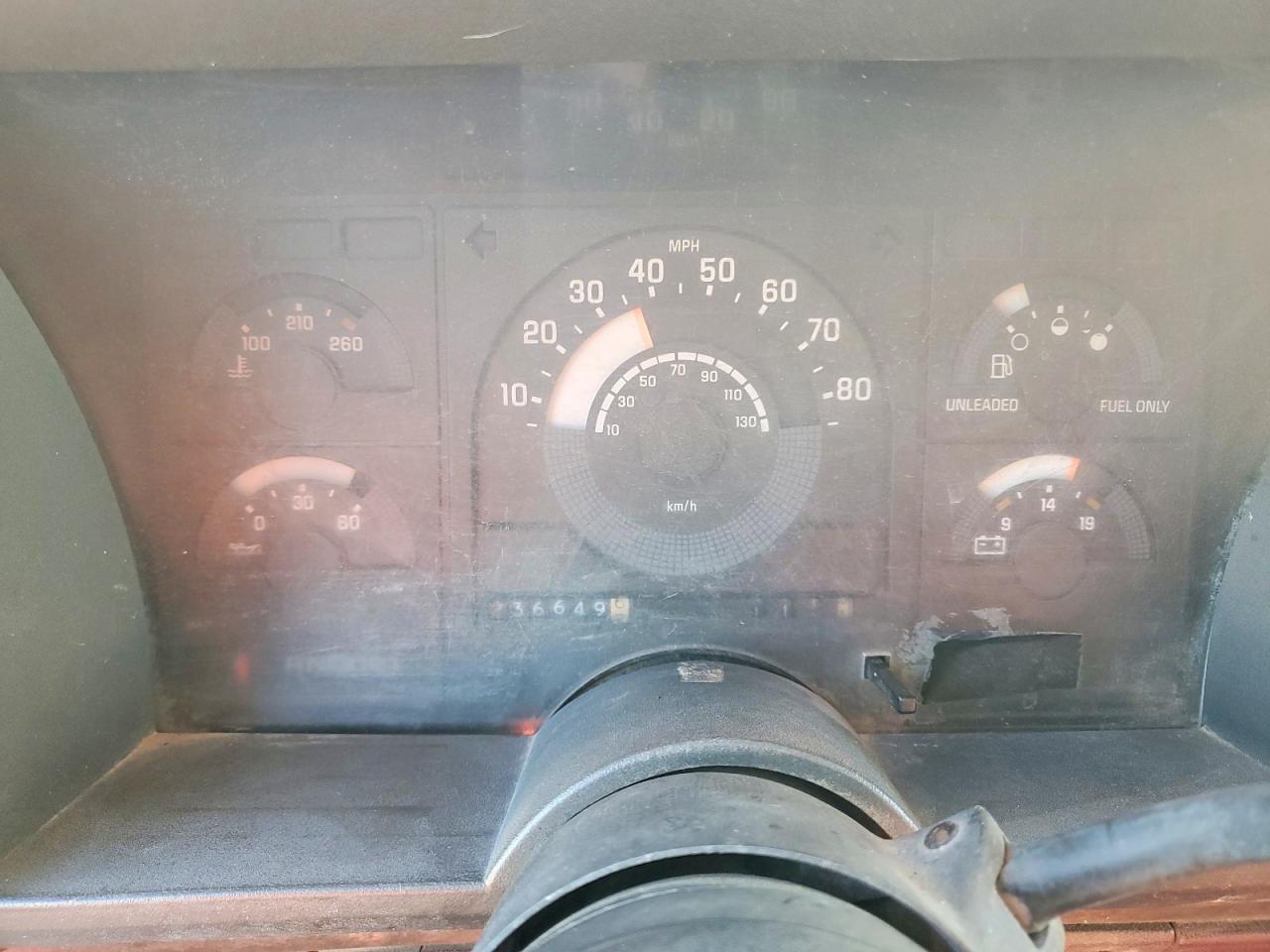 1990 CHEVROLET GMT-400 K1500 photo 17