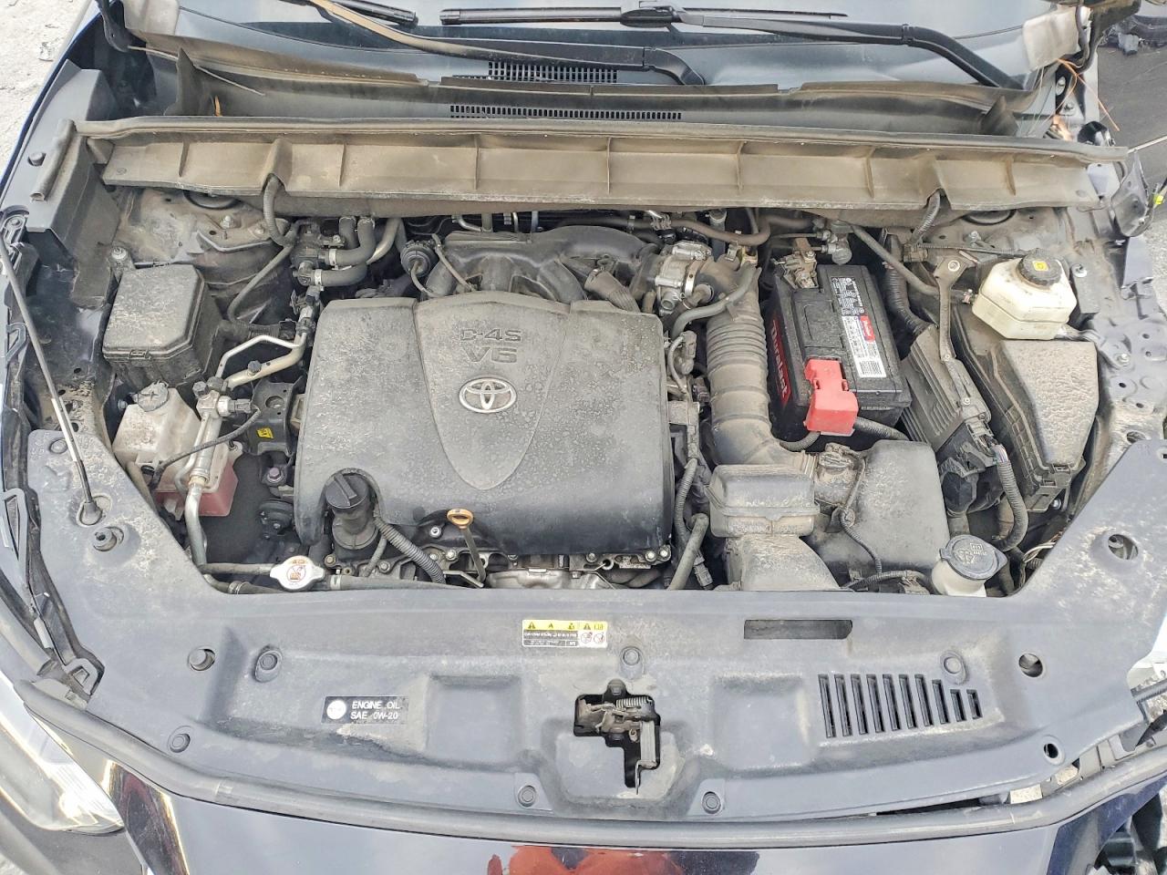 2021 TOYOTA HIGHLANDER XLE photo 23