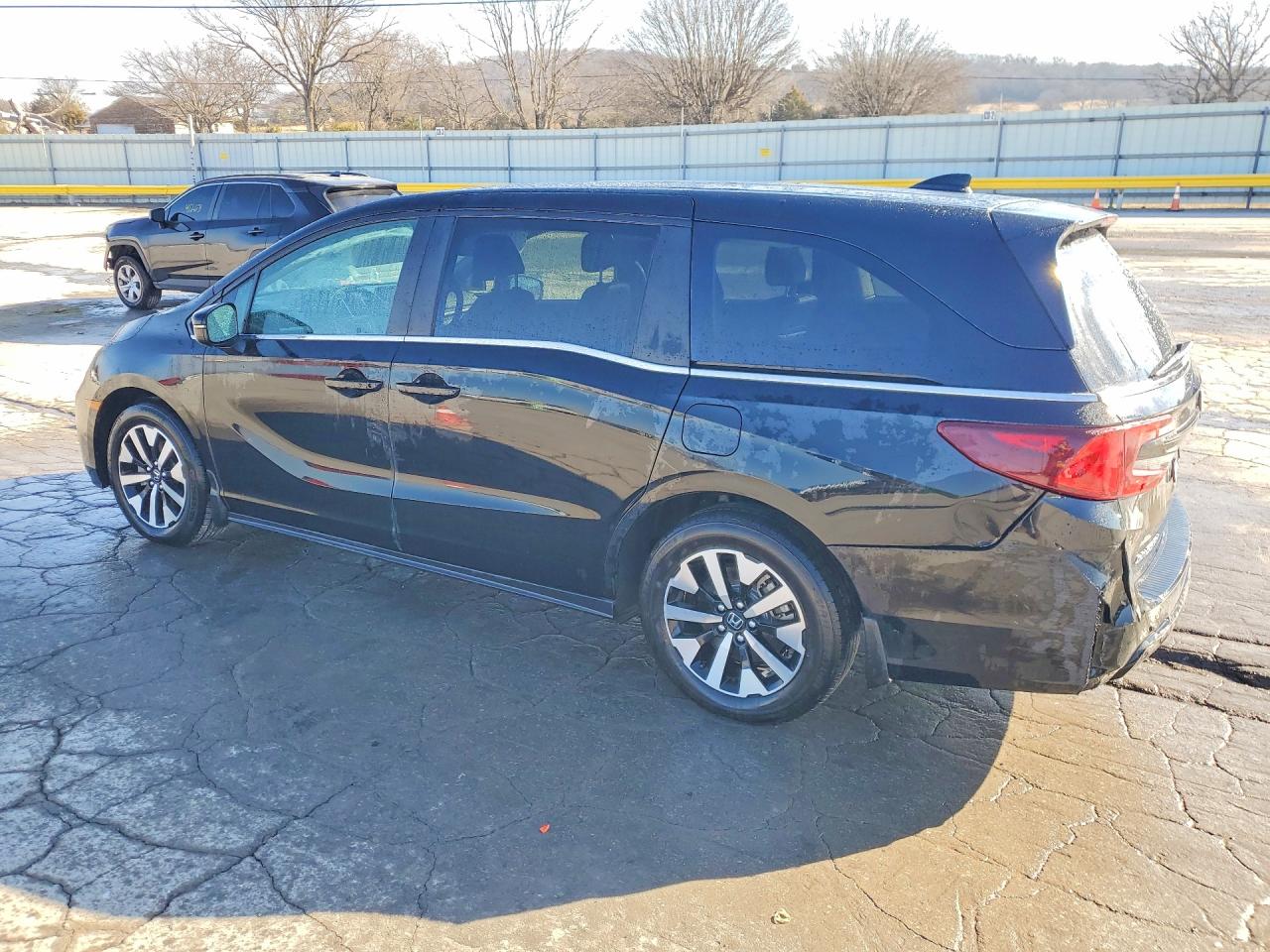 2025 HONDA ODYSSEY EXL photo 3