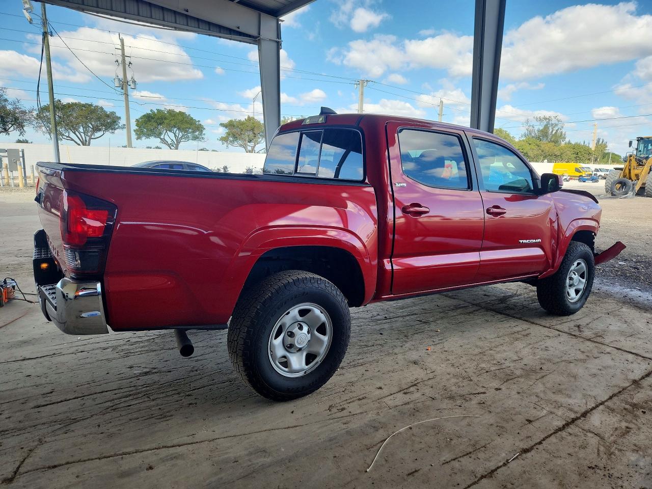 2022 TOYOTA TACOMA SR5 photo 3
