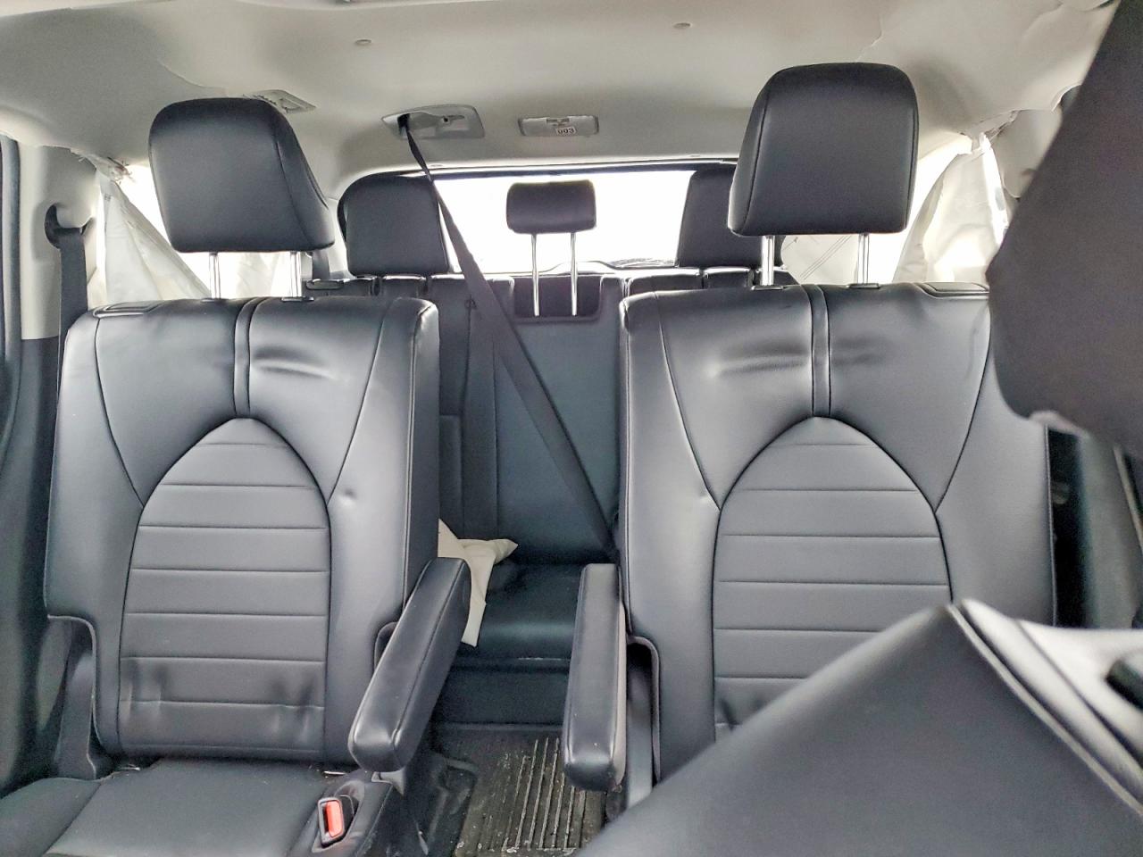 2022 TOYOTA HIGHLANDER XLE photo 10