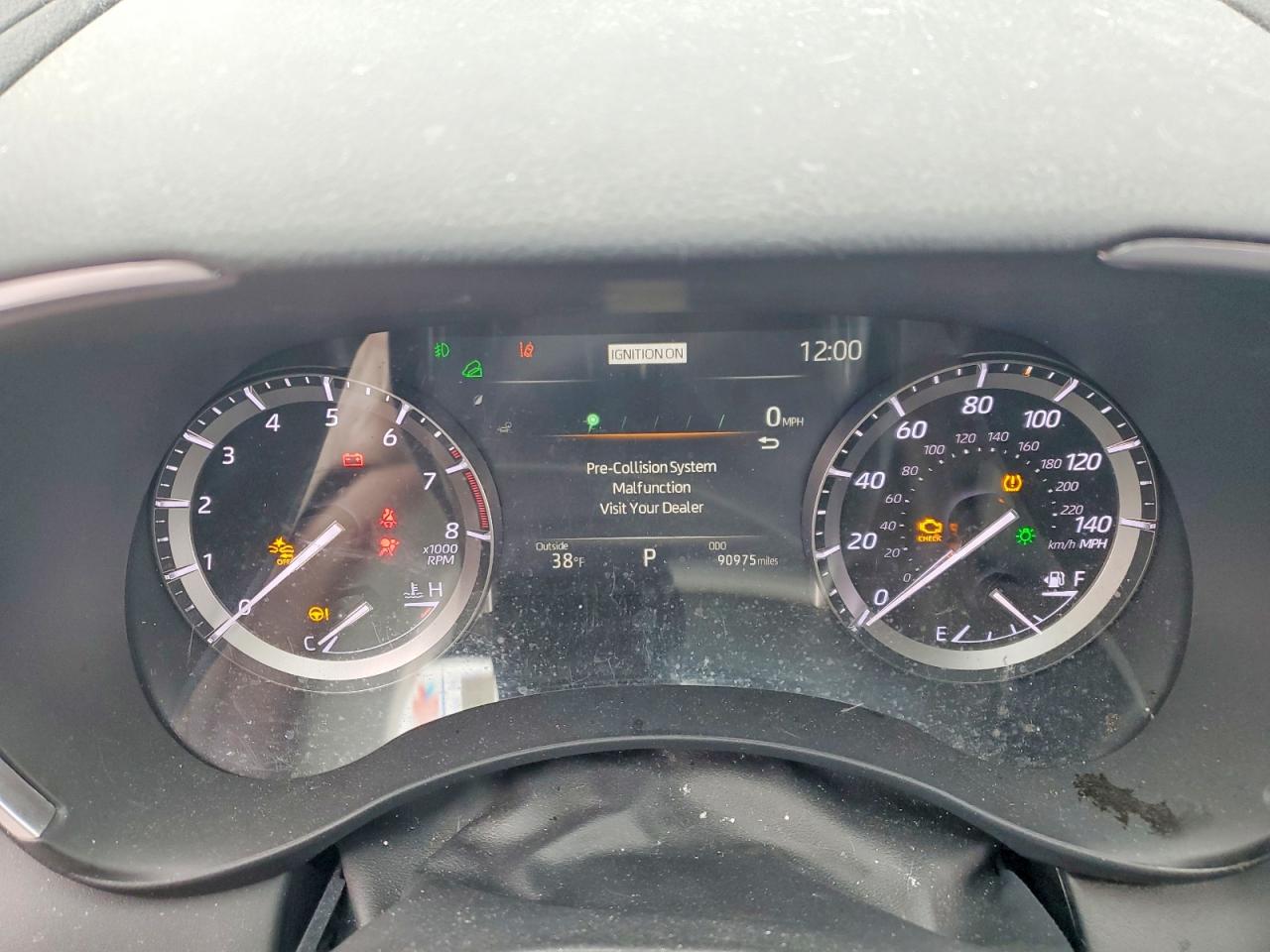 2022 TOYOTA HIGHLANDER XLE photo 9