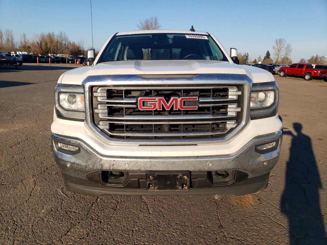 2017 GMC SIERRA photo 9