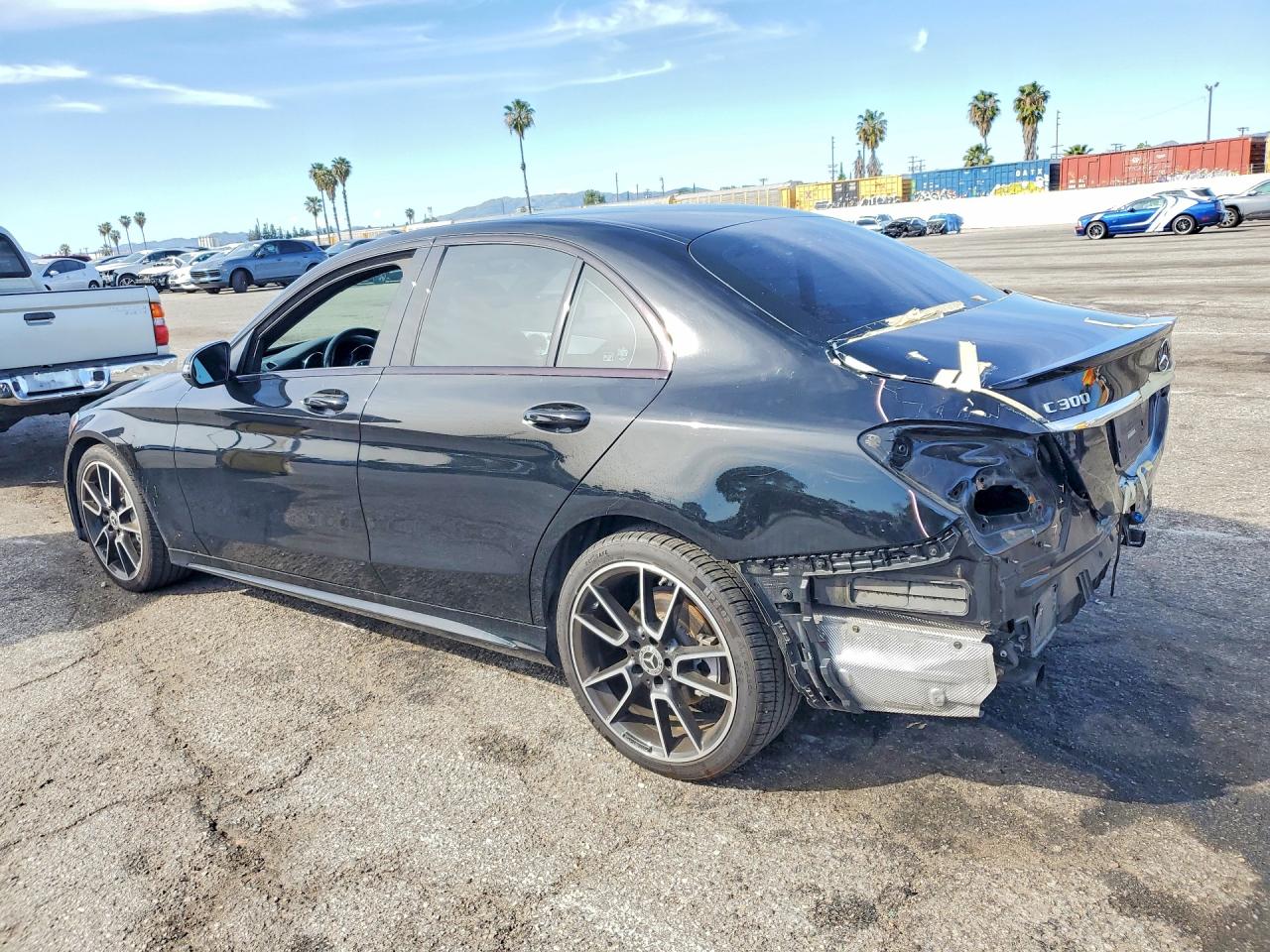 2019 MERCEDES-BENZ C 300 photo 2