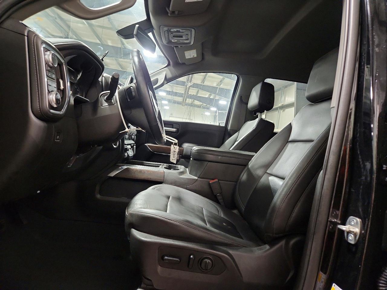2021 GMC SIERRA K1500 SLT photo 13