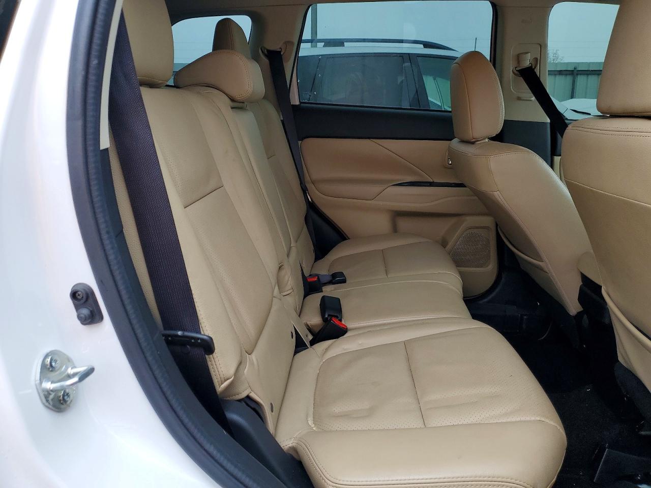 2018 MITSUBISHI OUTLANDER GT photo 28