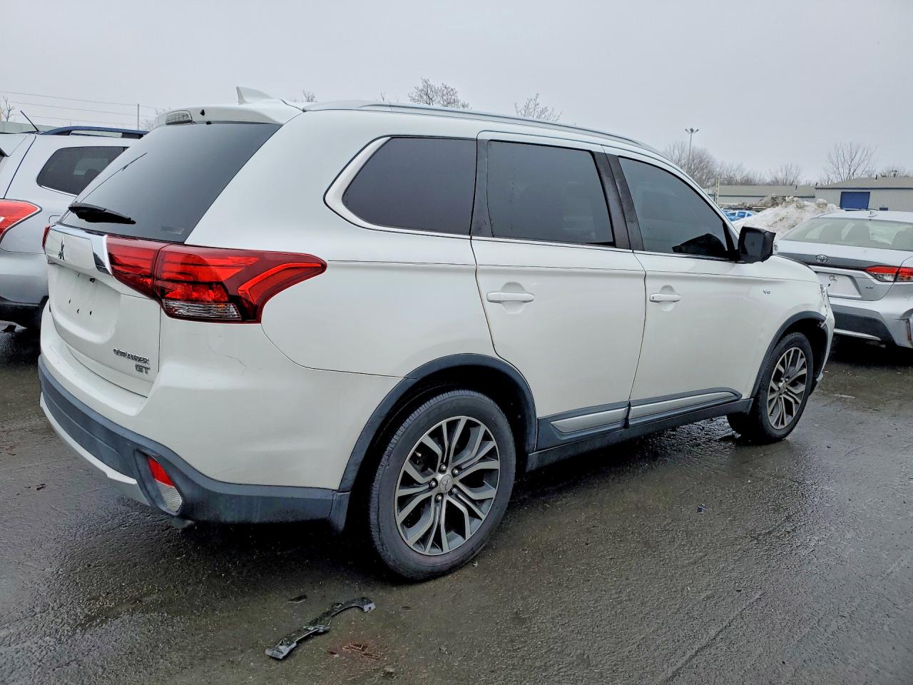 2018 MITSUBISHI OUTLANDER GT photo 7