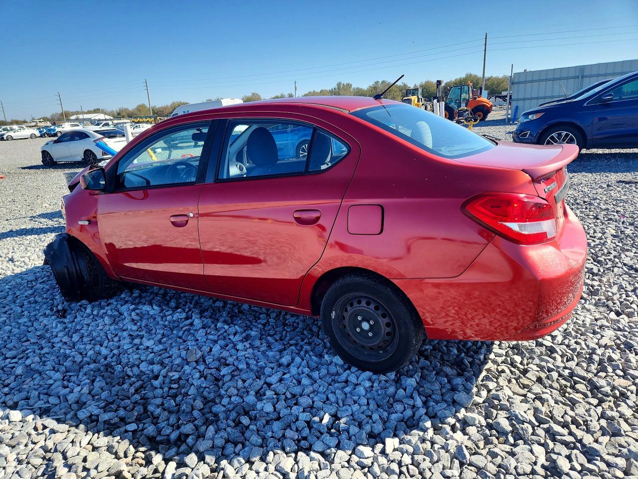 2017 MITSUBISHI MIRAGE G4 ES photo 3