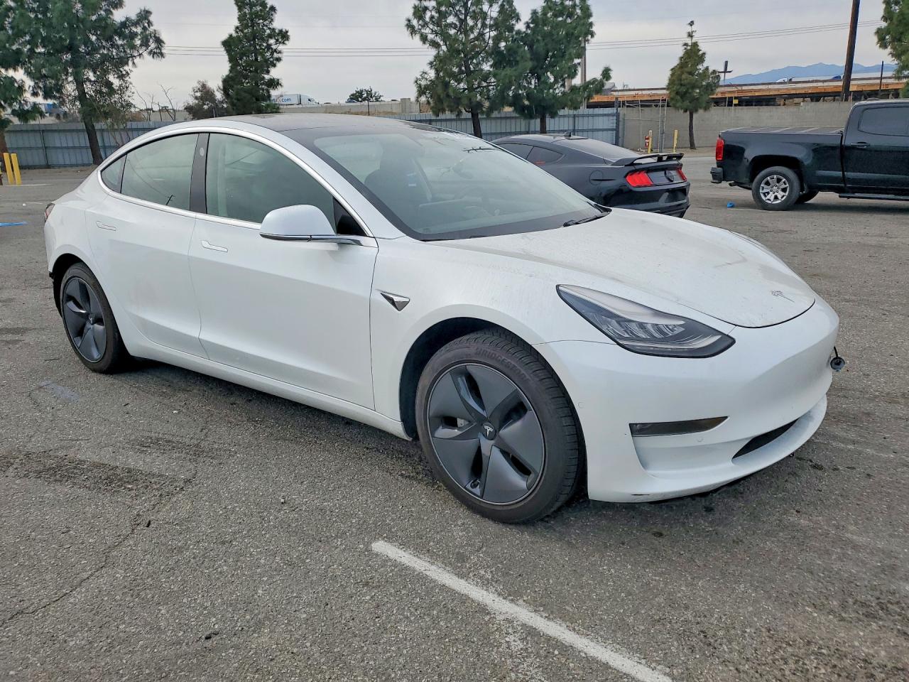 2018 TESLA MODEL 3 photo 7