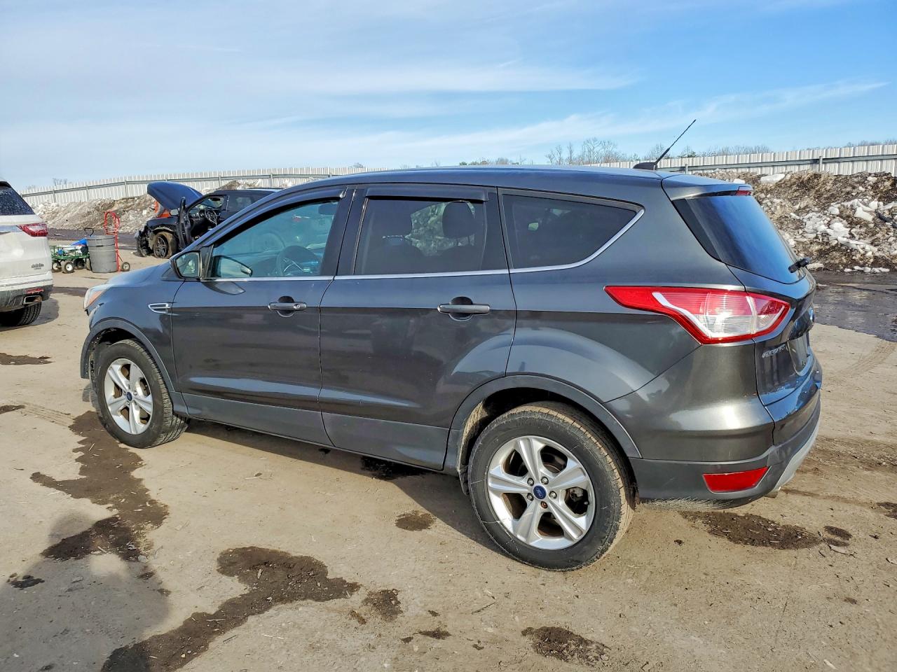 2016 FORD ESCAPE SE photo 3