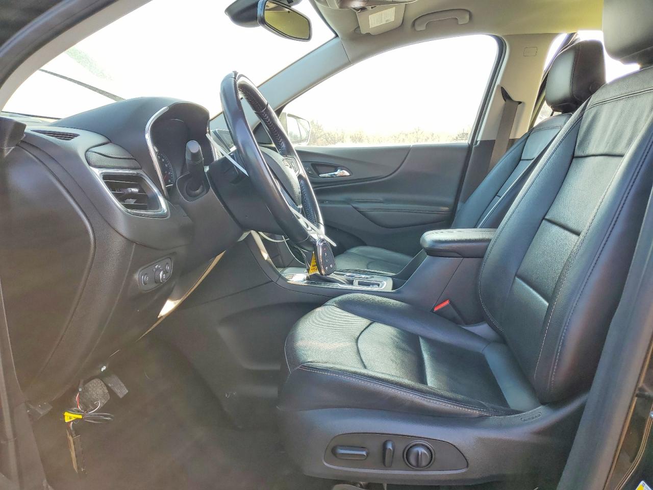 2020 CHEVROLET EQUINOX PREMIER photo 13