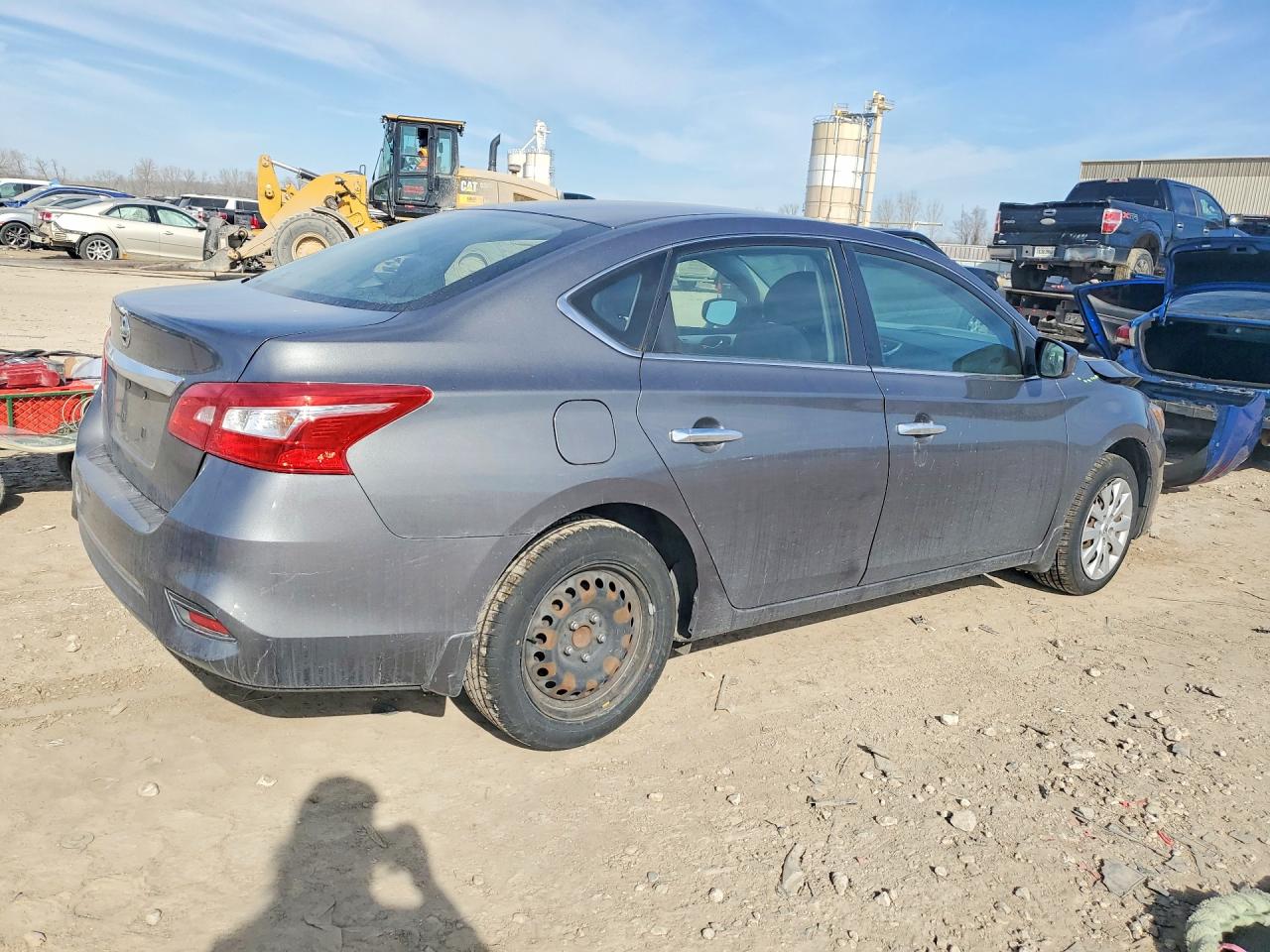 2017 NISSAN SENTRA S photo 3
