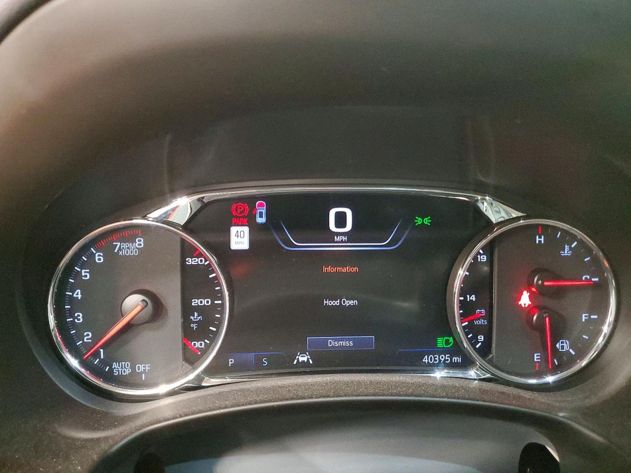2024 GMC TERRAIN DENALI photo 9