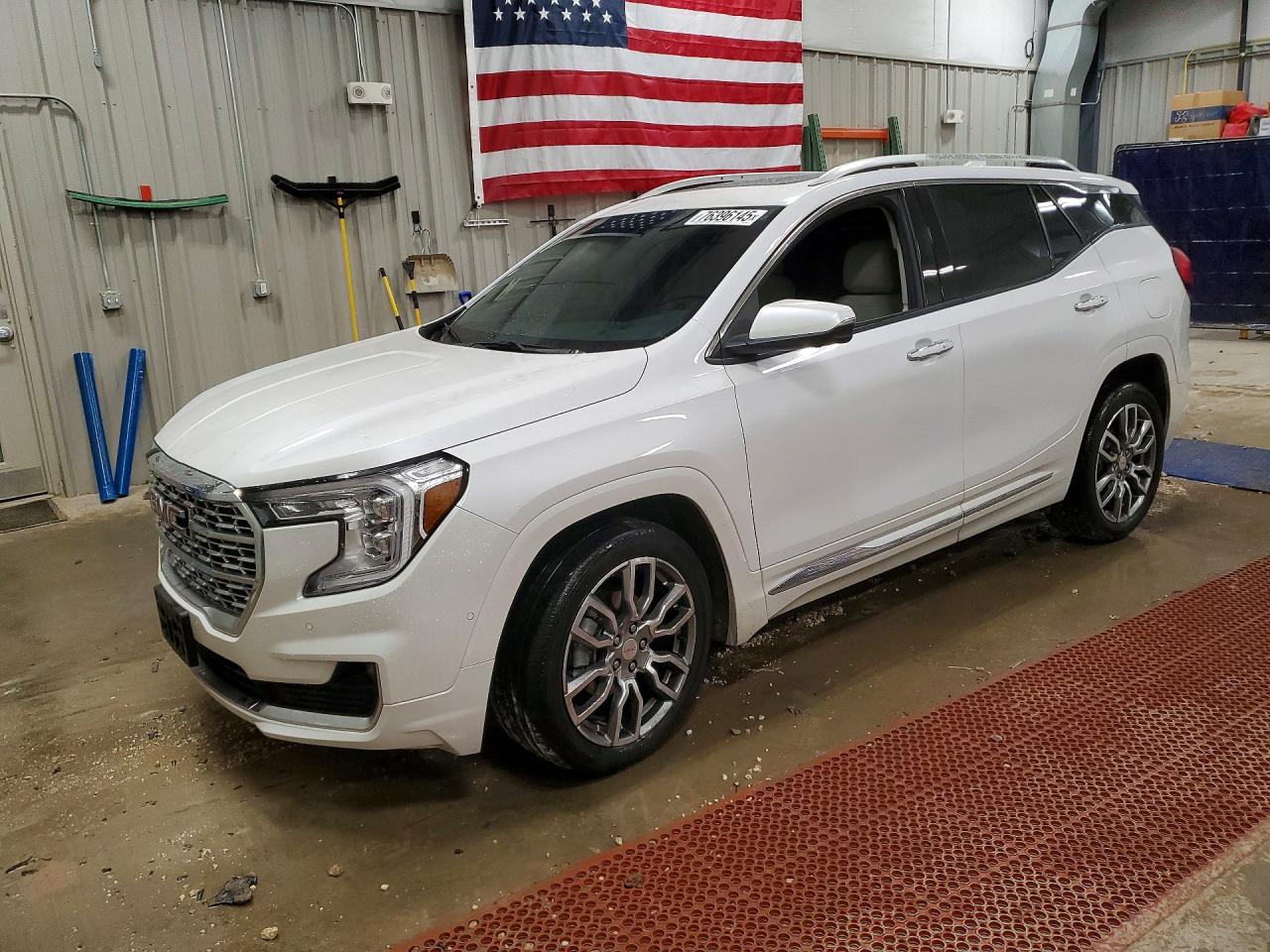 2024 GMC TERRAIN