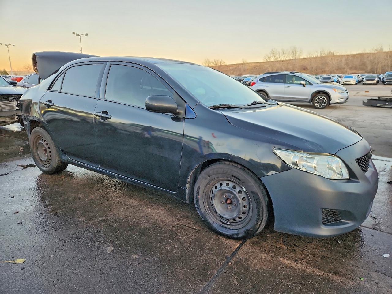 2010 TOYOTA COROLLA LE photo 4