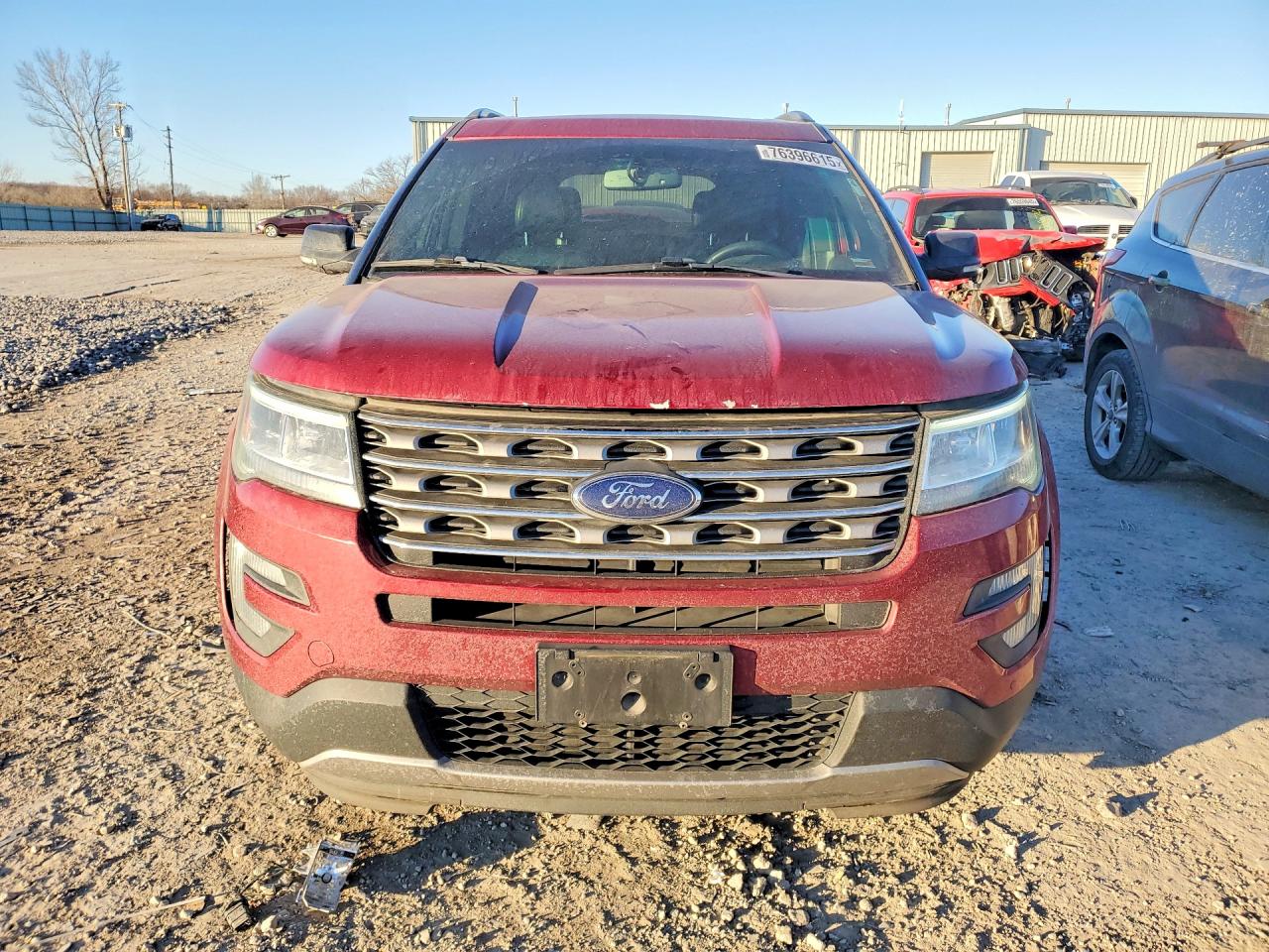 2017 FORD EXPLORER XLT photo 5