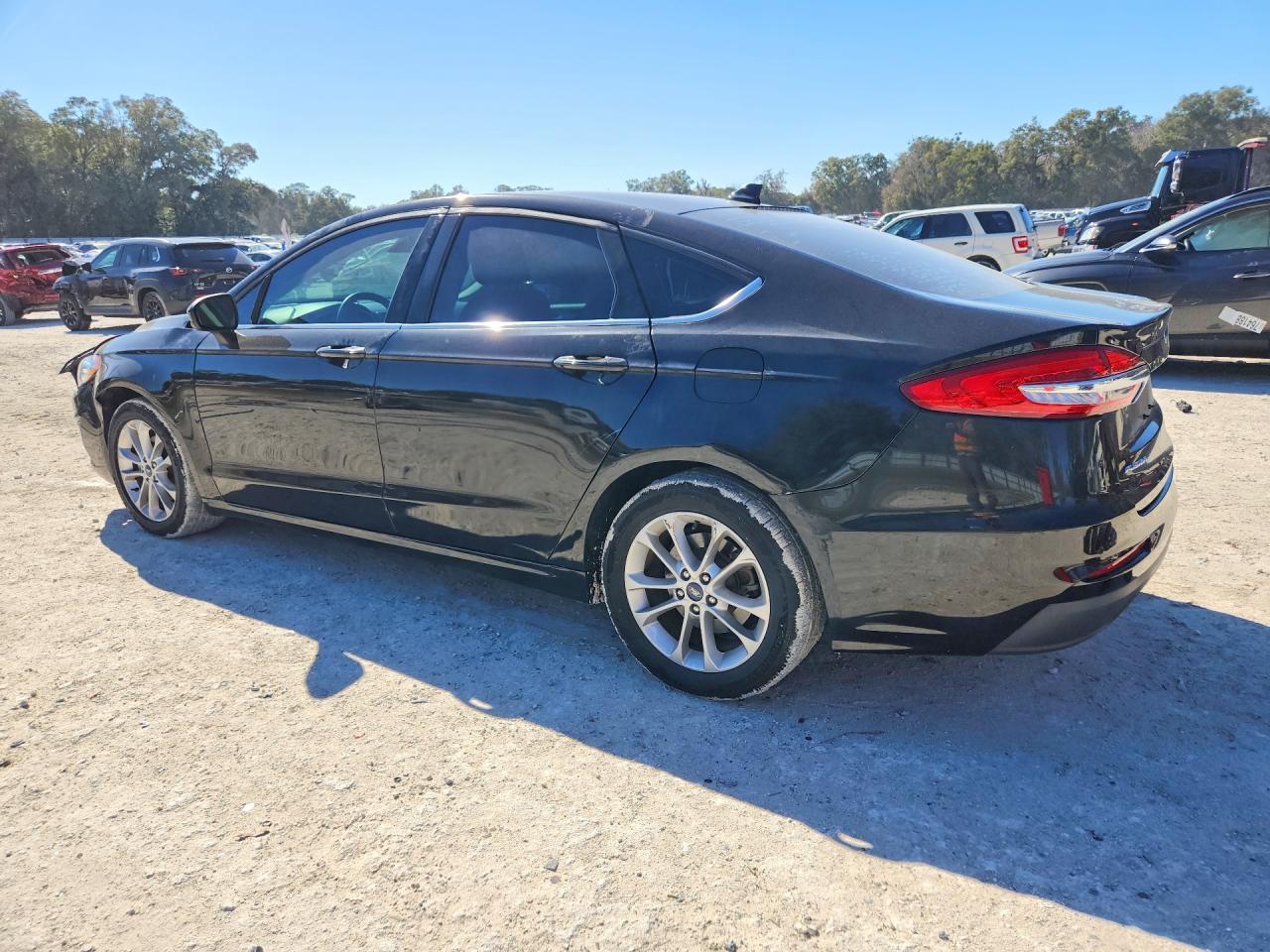 2019 FORD FUSION SE photo 3