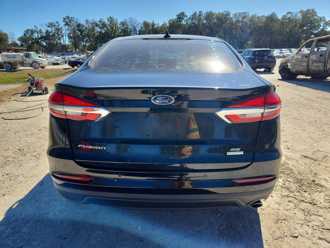 2019 FORD FUSION SE photo 11