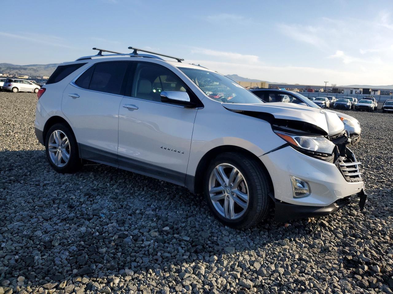 2018 CHEVROLET EQUINOX PREMIER photo 7
