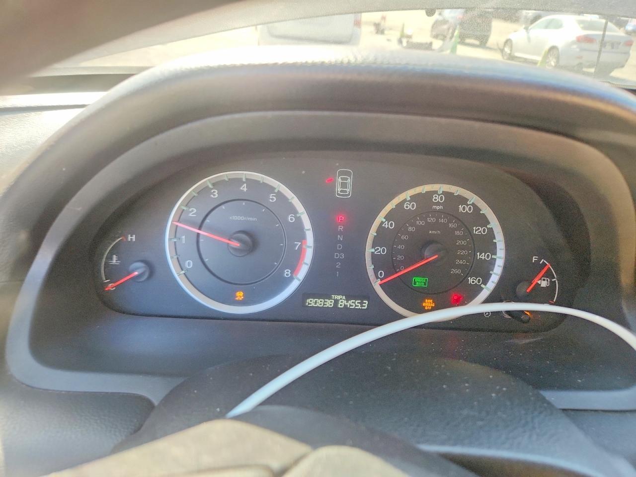 2012 HONDA ACCORD LX photo 9