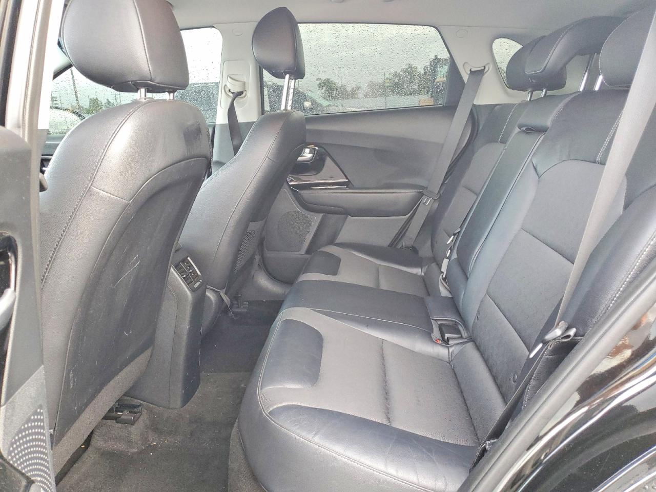 2017 KIA NIRO EX photo 10