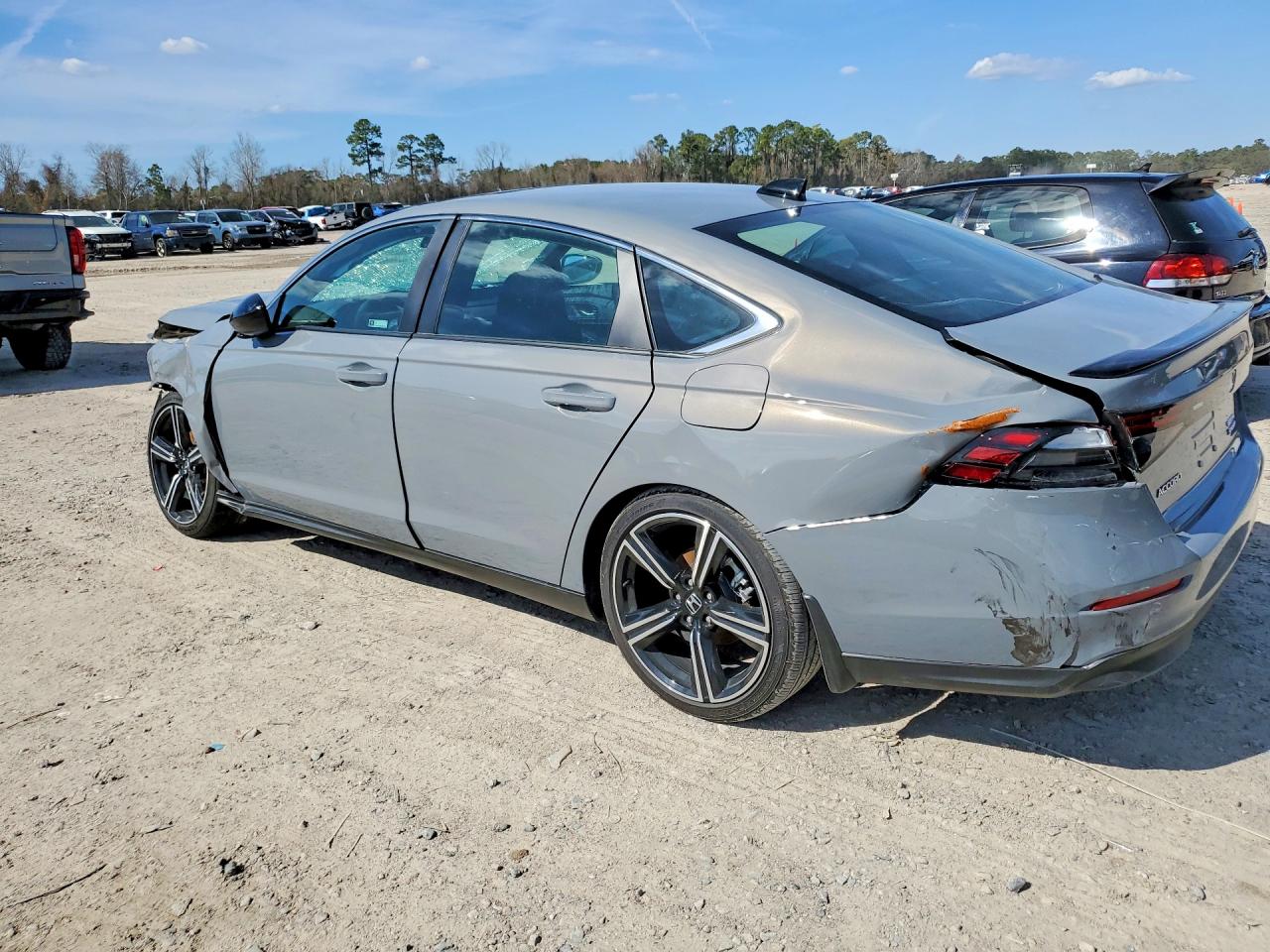 2025 HONDA ACCORD HYBRID SPORT photo 3