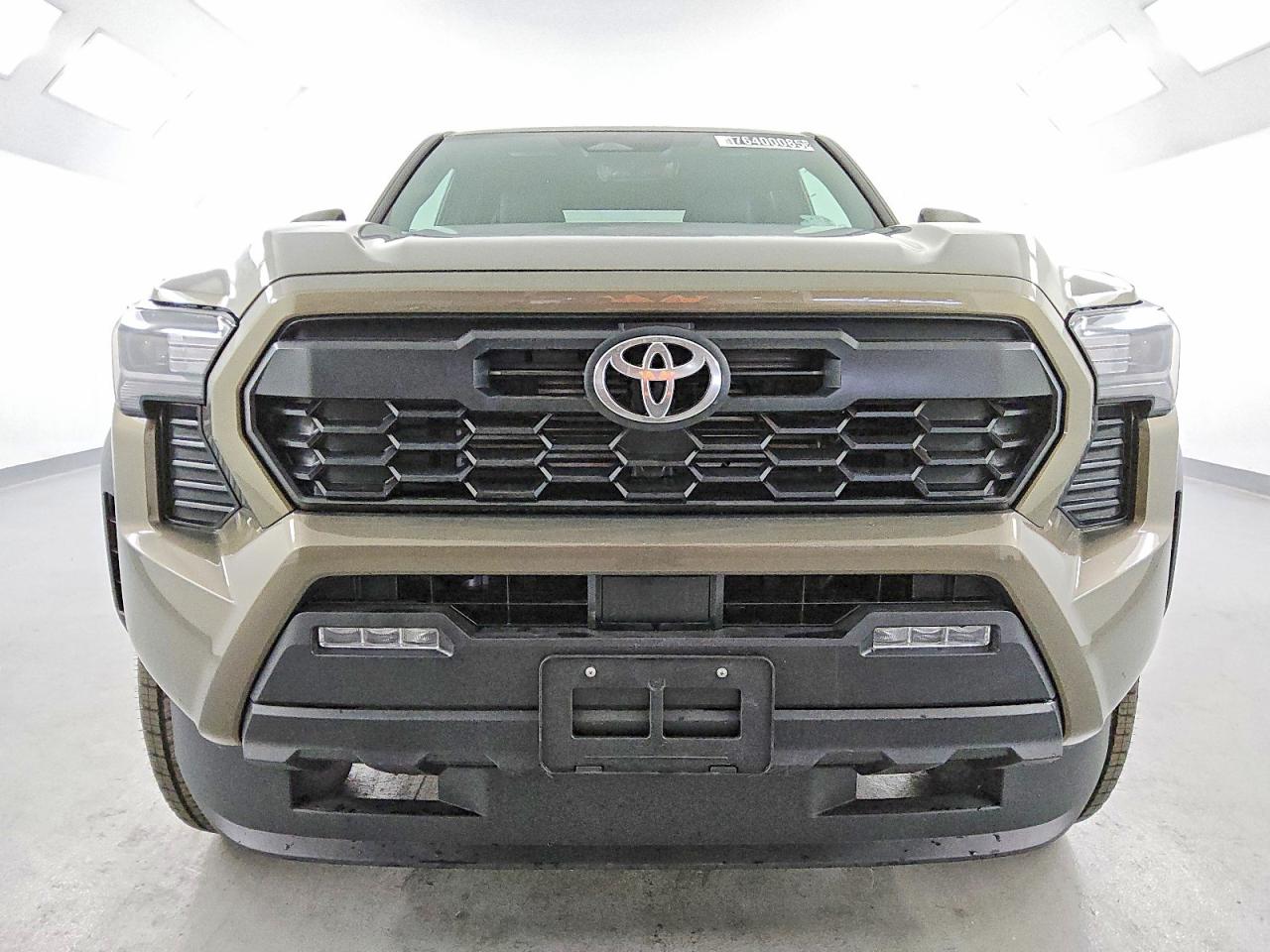 2025 TOYOTA TACOMA TRD OFF-ROAD HV photo 9