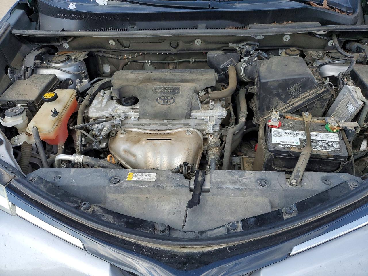 2018 TOYOTA RAV4 LE photo 11