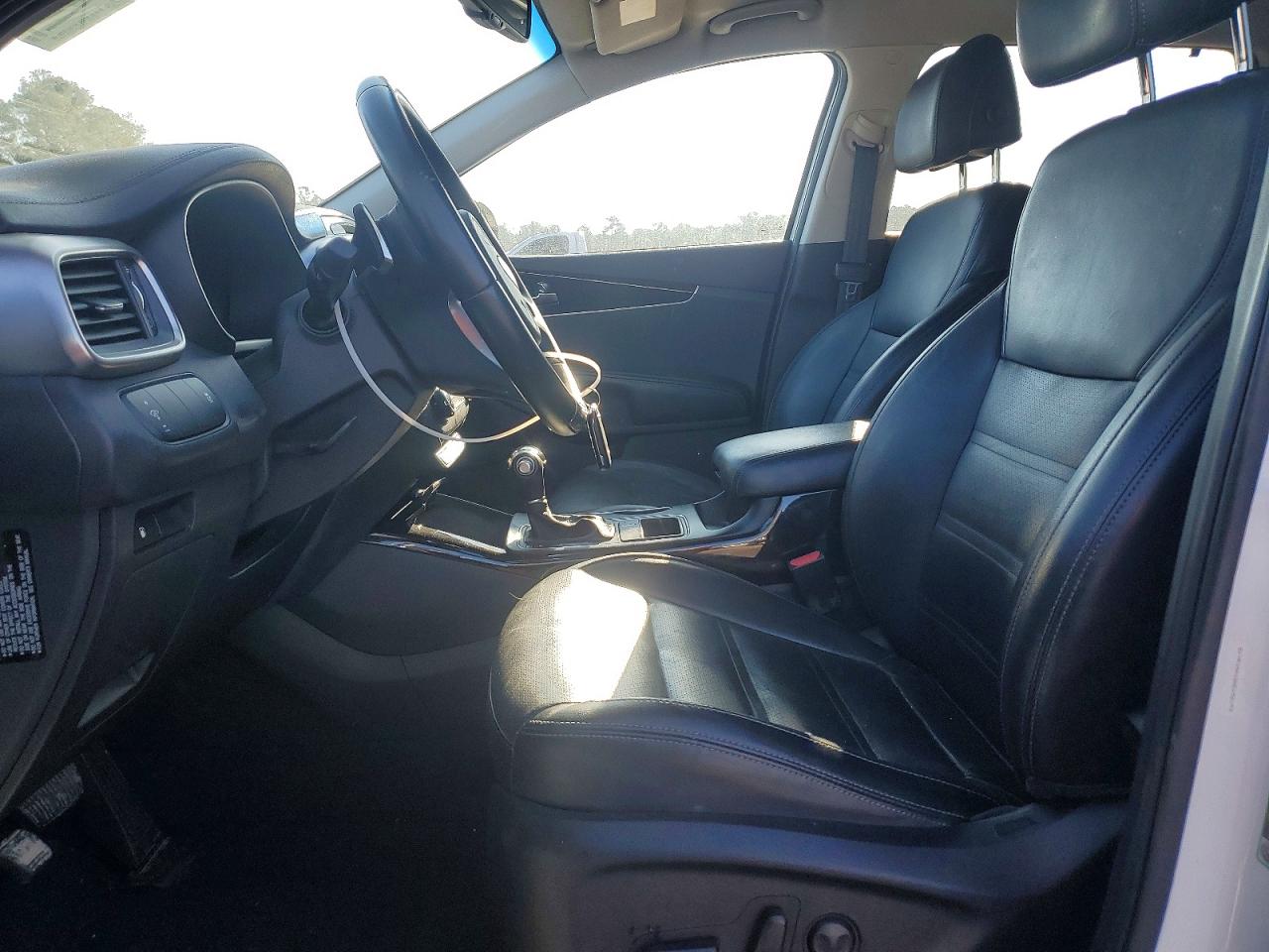 2017 KIA SORENTO EX photo 7