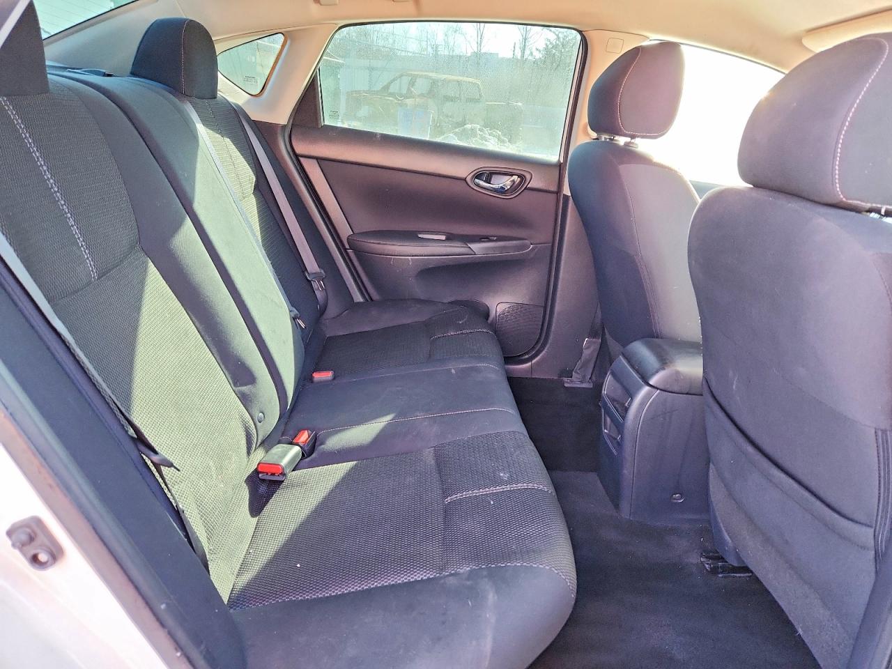 2017 NISSAN SENTRA S photo 28