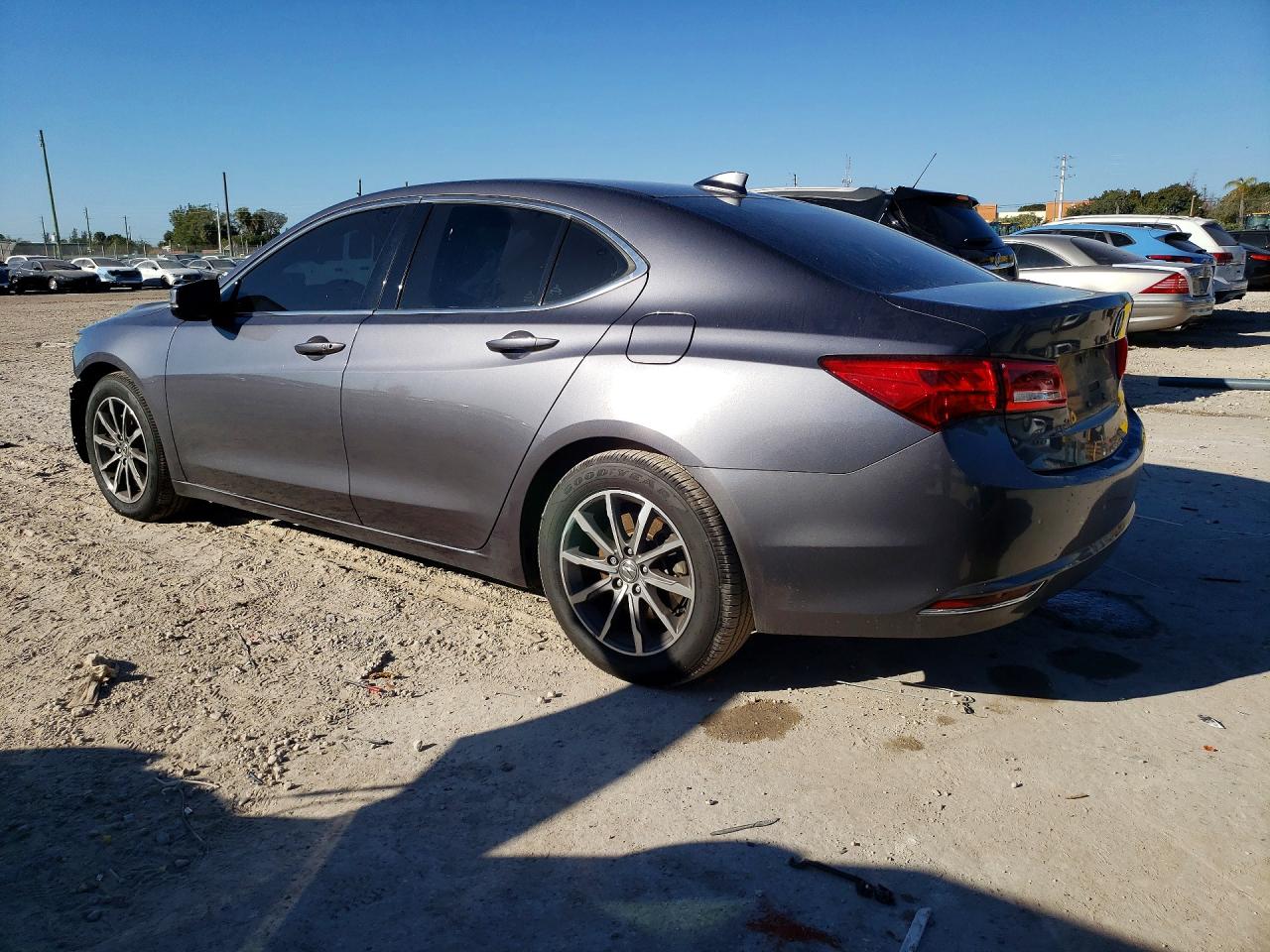 2018 ACURA TLX photo 3