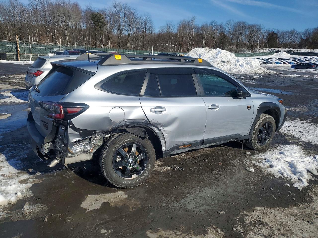 2025 SUBARU OUTBACK WILDERNESS photo 3
