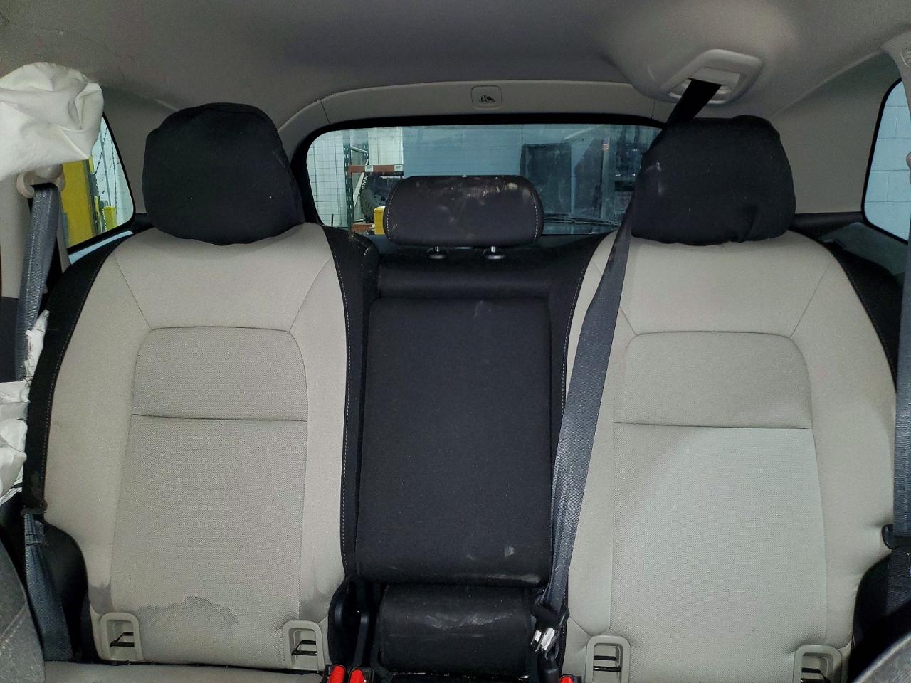 2025 HONDA CR-V LX photo 28