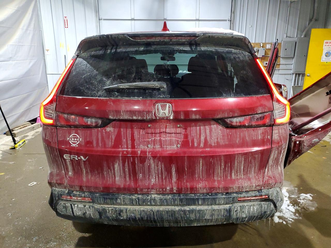 2025 HONDA CR-V LX photo 16