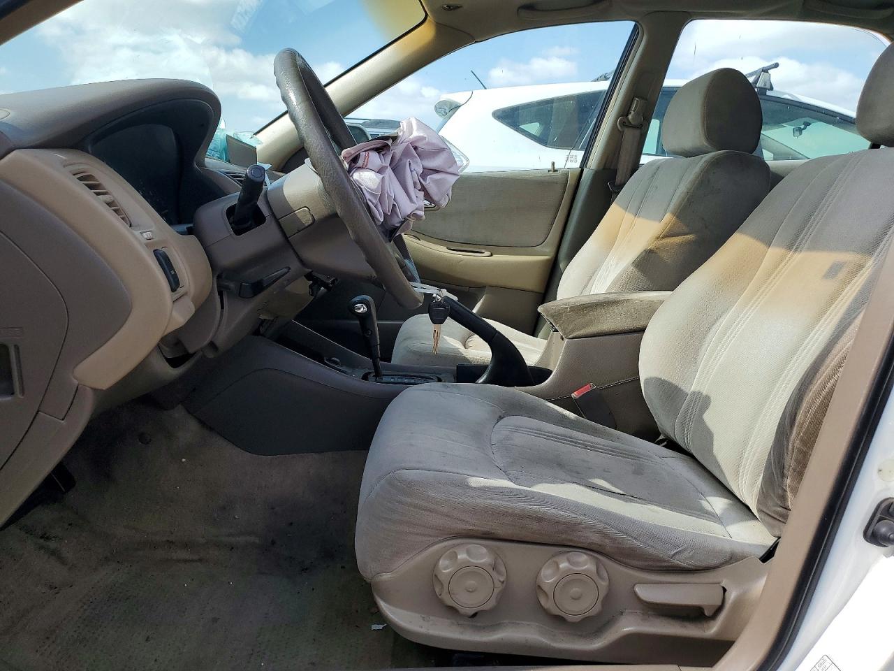 1999 HONDA ACCORD LX photo 7