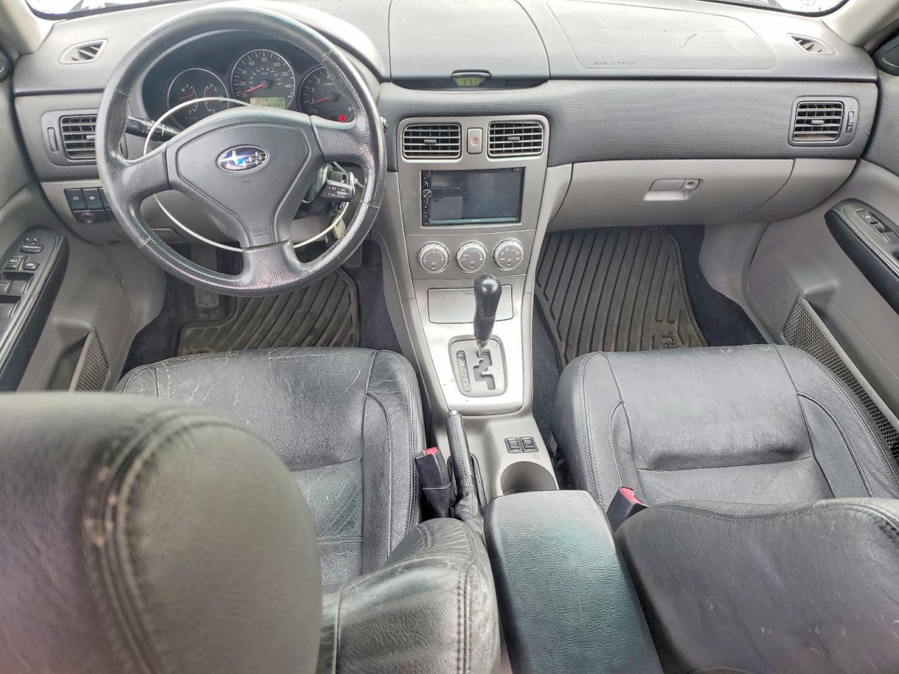 2005 SUBARU FORESTER photo 15