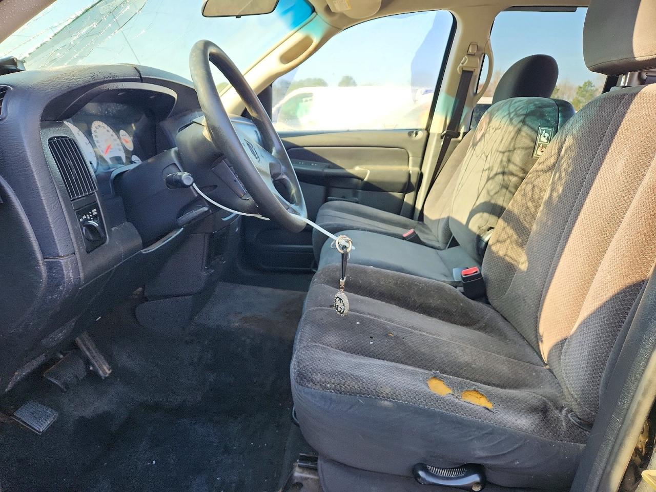 2003 DODGE RAM 1500 ST photo 7