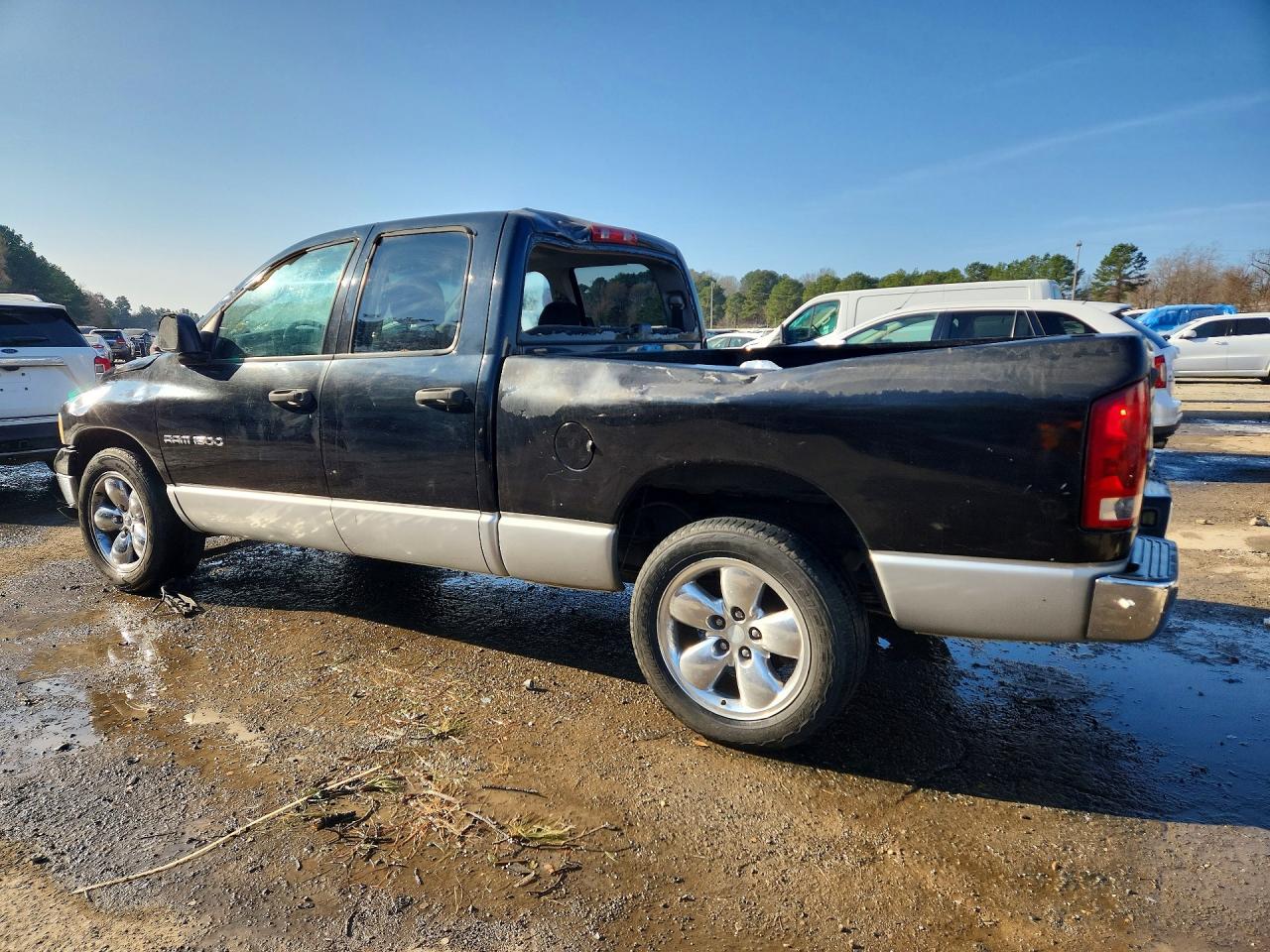 2003 DODGE RAM 1500 ST photo 2